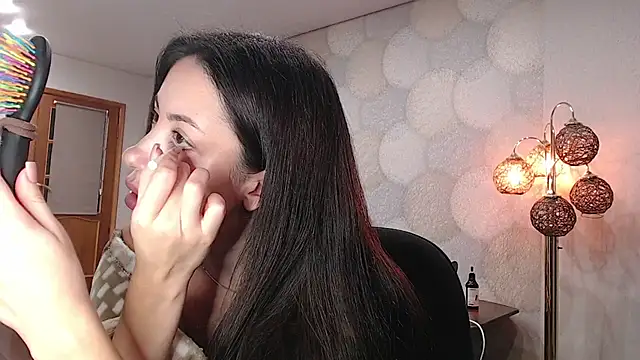 Snapshot of coca_cola1 chatting on November 20, 3:01 pm coca cola1 online show from November 20, 3:01 pm