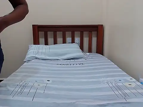 traper 1 online show from October 20, 4:35 am