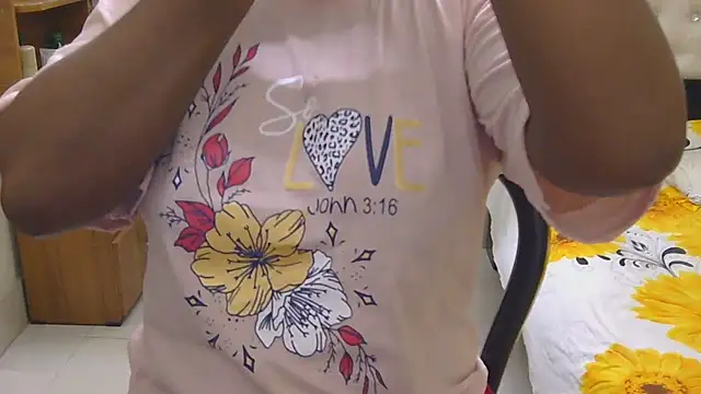 esita 1212 online show from May 21, 4:47 pm