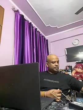 Dick 6inches online show from October 27, 3:16 pm