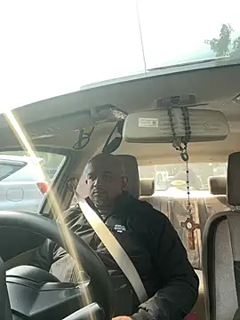 Dick 6inches online show from February 3, 7:57 am