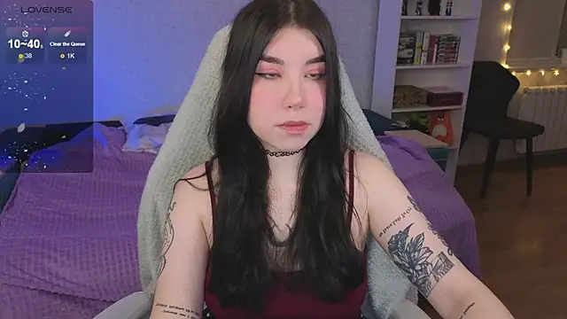 Snapshot of kellyharris chatting on December 21, 2:46 pm kellyharris online show from December 21, 2:46 pm
