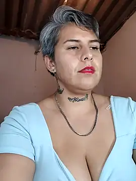 Snapshot of Yessi_rousse chatting on June 4, 2:39 am Yessi rousse online show from June 4, 2:39 am