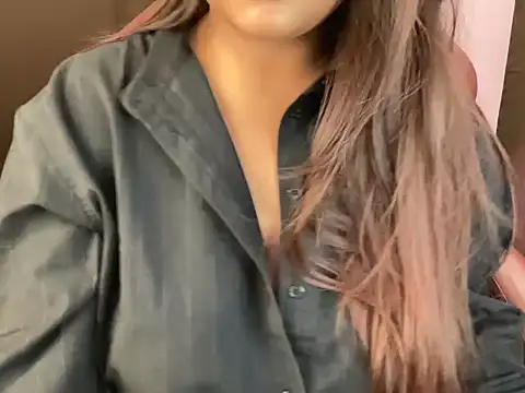 shanayaaa 1 online show from December 19, 8:49 pm