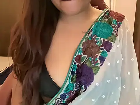 shanayaaa 1 online show from February 7, 10:13 pm