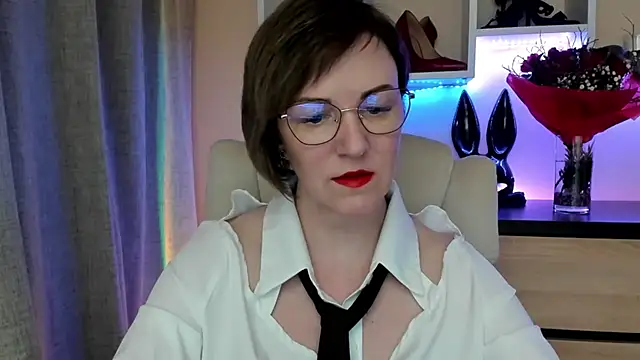 feliziaDesire online show from February 16, 1:51 pm