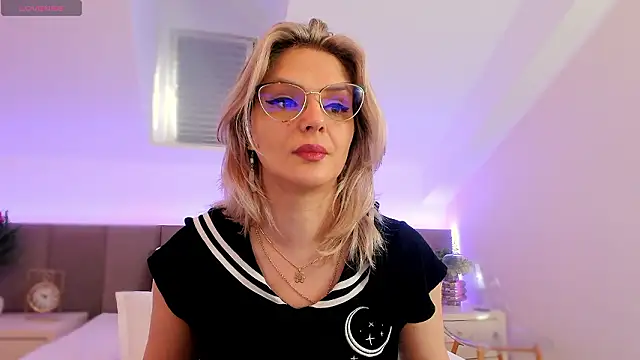 AshleyStorm  online show from March 3, 5:57 am