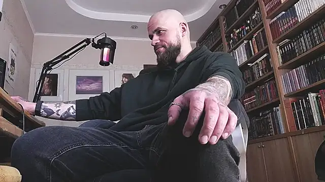 FindomJason online show from April 7, 8:37 am