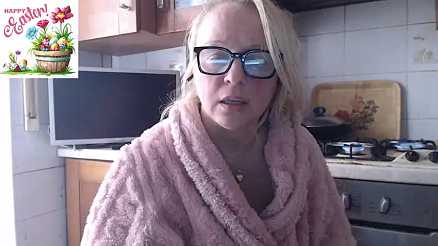 martachatte online show from April 7, 5:52 am