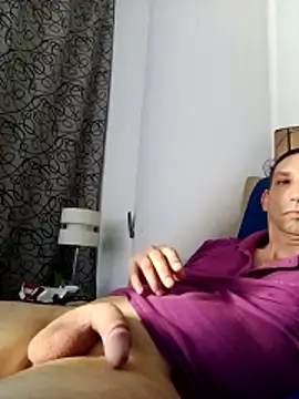 Snapshot of Pacobakan042 chatting on February 10, 10:03 pm Pacobakan042 online show from February 10, 10:03 pm