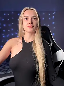 Snapshot of minalawarden chatting on October 18, 2:18 pm minalawarden online show from October 18, 2:18 pm