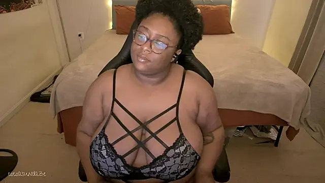 cocoasundaze online show from December 18, 4:17 pm