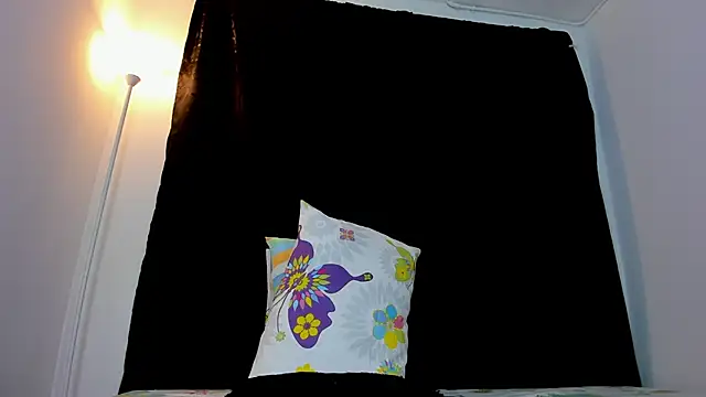 ice grace online show from February 4, 10:21 am