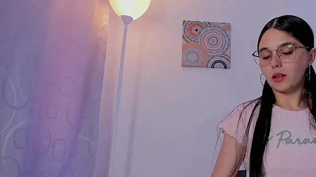 ice grace online show from March 18, 5:10 pm