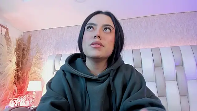 Rebeca jones online show from February 16, 12:34 pm