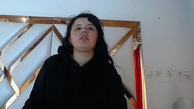 nathaly low1 online show from April 10, 12:43 pm