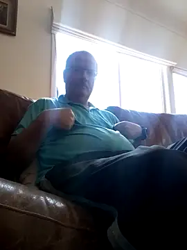 stiffandlubedxh online show from December 7, 3:47 am