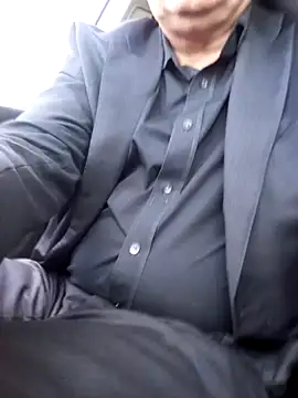 stiffandlubedxh online show from December 9, 2:24 am