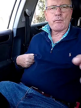 stiffandlubedxh online show from January 17, 2:29 am