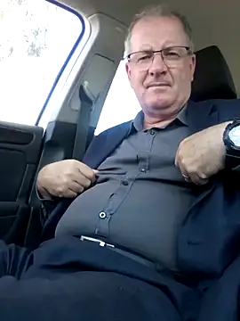 stiffandlubedxh online show from February 6, 2:22 am