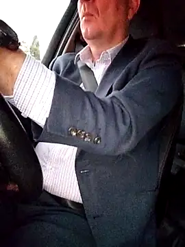 stiffandlubedxh online show from March 17, 8:12 pm