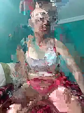 Snapshot of sexy_gin chatting on April 16, 5:08 am sexy gin online show from April 16, 5:08 am