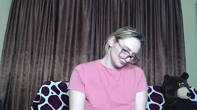 alicesweet21 online show from March 4, 3:55 am