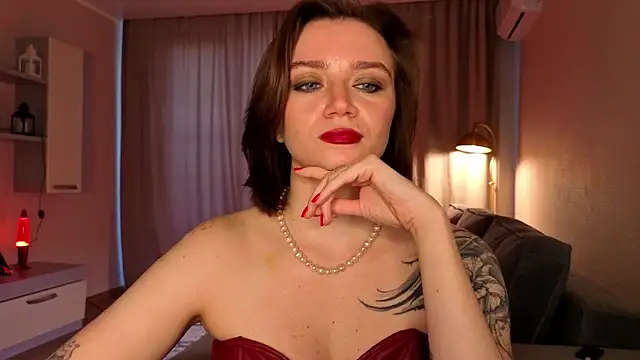 Snapshot of Shadow_Passion chatting on March 26, 7:14 am Shadow Passion online show from March 26, 7:14 am