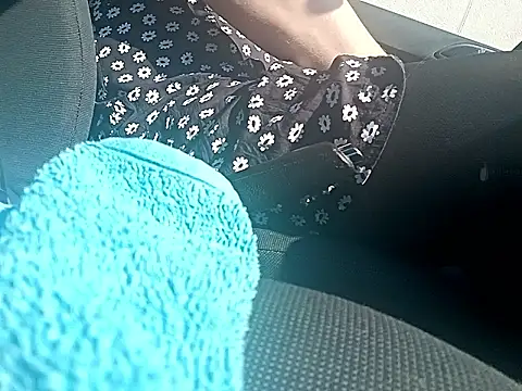 marilynecoquine online show from March 21, 1:48 pm