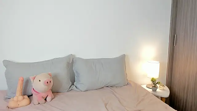 Kattycollinss1 online show from February 26, 1:48 am