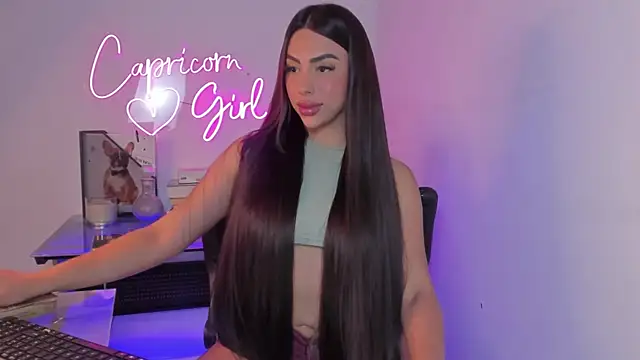 Snapshot of Korina_Saenz01 chatting on February 28, 3:37 am Korina Saenz01 online show from February 28, 3:37 am