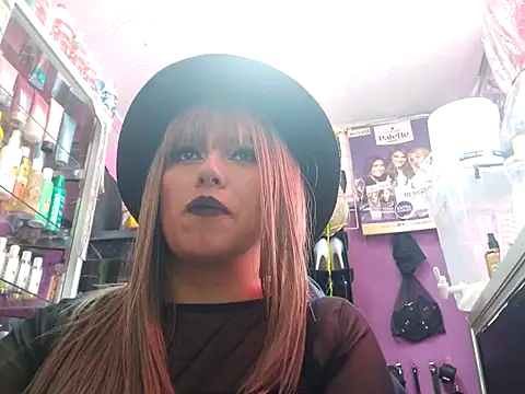 TamySweetness online show from February 7, 4:35 pm