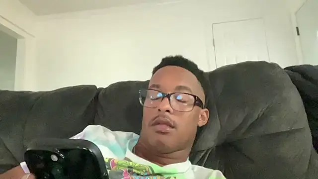 cumwithus1903 online show from December 3, 7:23 pm