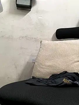 wSilEliaXm online show from October 16, 1:39 am