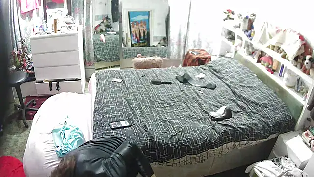 Snapshot of carrlie chatting on February 8, 3:21 am carrlie online show from February 8, 3:21 am