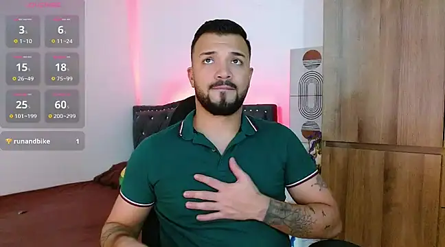 Snapshot of mathew_vidal1 chatting on December 3, 3:41 am mathew vidal1 online show from December 3, 3:41 am