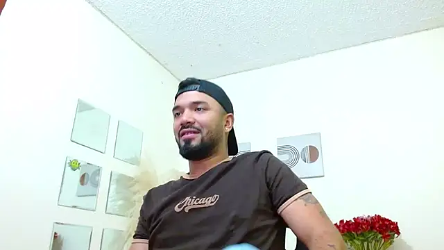 mathew vidal1 online show from October 11, 10:19 pm