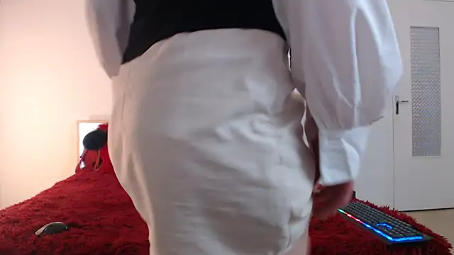 Crystal-dreamt online show from January 6, 5:49 pm