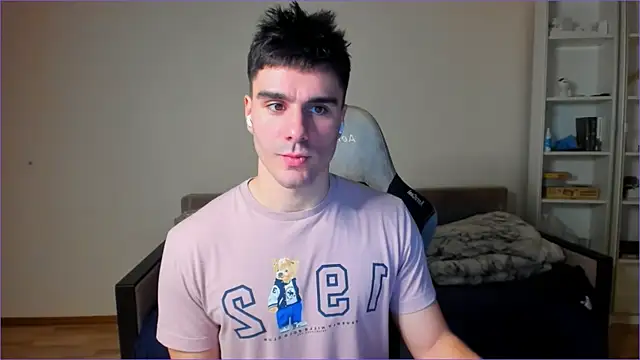 Snapshot of sam_huston chatting on November 26, 9:49 pm sam huston online show from November 26, 9:49 pm