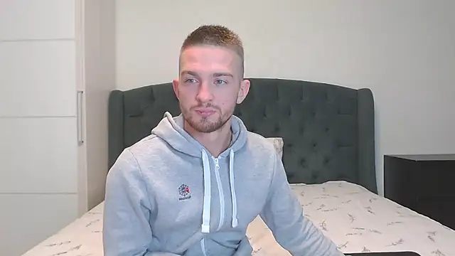 Snapshot of Marselle_Laker chatting on December 23, 6:55 am Marselle Laker online show from December 23, 6:55 am