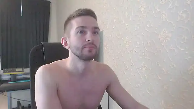 Snapshot of Marselle_Laker chatting on February 1, 8:39 am Marselle Laker online show from February 1, 8:39 am