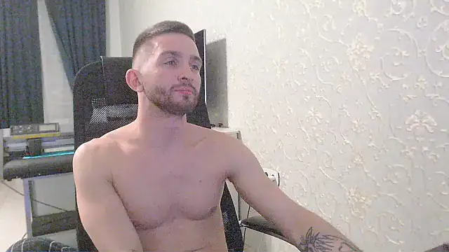 Snapshot of Marselle_Laker chatting on February 6, 4:03 pm Marselle Laker online show from February 6, 4:03 pm