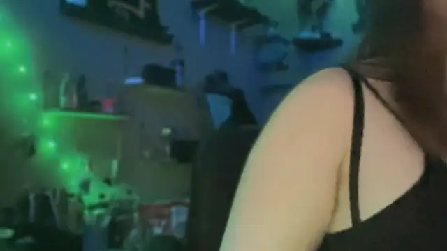 spunlikecottoncandy online show from March 30, 6:36 am