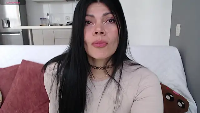 Snapshot of cristal_sexybody chatting on February 19, 4:14 pm cristal sexybody online show from February 19, 4:14 pm