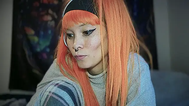 Snapshot of FRRANNKIE chatting on November 13, 9:25 pm FRRANNKIE online show from November 13, 9:25 pm