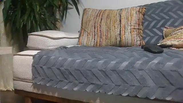 Snapshot of reslerkek31 chatting on December 14, 8:24 pm reslerkek31 online show from December 14, 8:24 pm