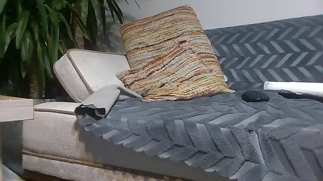 reslerkek31 online show from February 18, 10:17 pm