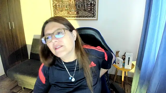 Ivette Shaira online show from April 14, 11:27 am