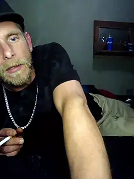 Snapshot of daddytim0 chatting on January 12, 5:01 am daddytim0 online show from January 12, 5:01 am