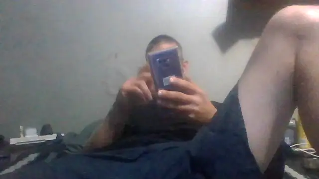 Snapshot of daddytim0 chatting on March 25, 1:06 pm daddytim0 online show from March 25, 1:06 pm